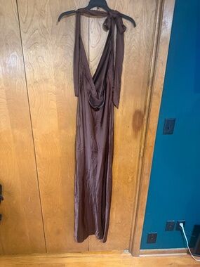 NBD Nalia Gown Size: M Color: Brown
